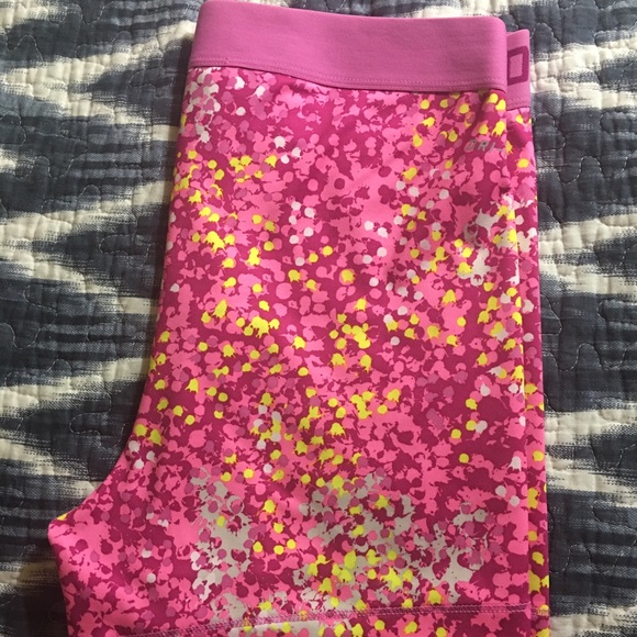 Nike Pants - Nike pro training compression shorts 3’